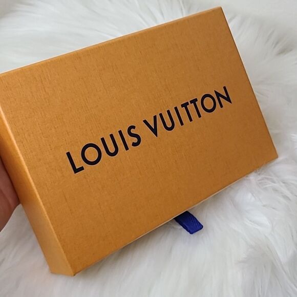 💯 Authentic Louis Vuitton Damier Ebene Sarah Wallet🍀 - Picture 13 of 13